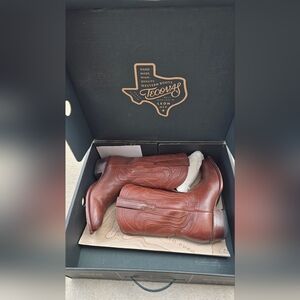 Tecovas women's boots